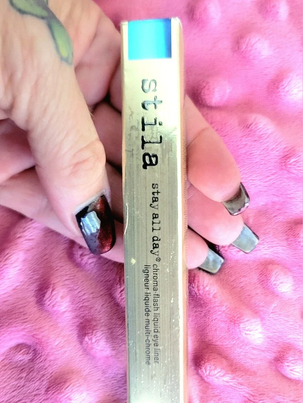Stila Stay All Day Chroma-Flash Liquid Eyeliner in PEACOCK